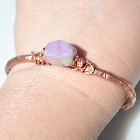 Pink Kunzite Copper Bangle Cuff Bracelet Wire Wrap solid gemstone - Picture 4 of 7